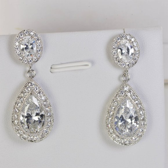 Luxury CZ Trendy Halo Brilliant w/ Pear Drop Dangle Earrings - Picture 2 of 5